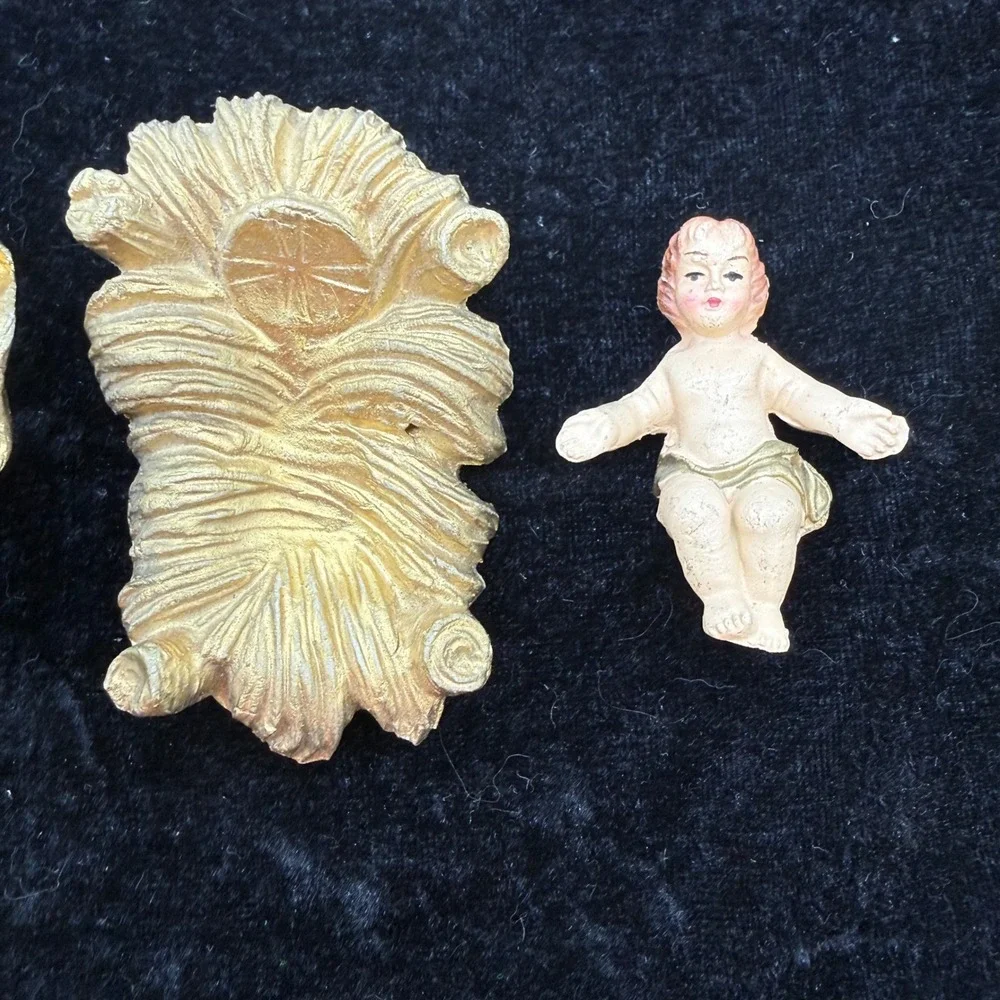 Vintage Gold Nativity Set 11 Piece Made in Italy hand painted Christmas MCM art